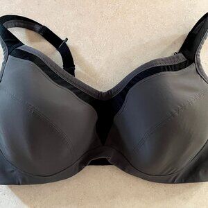 Torrid Active 40DDD Sports Bra 40F Underwire Black Run High Impact